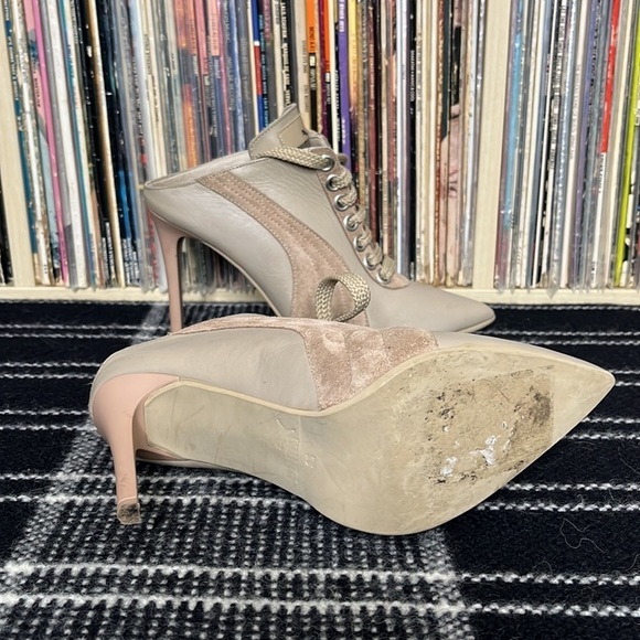 Fenty x Puma by Rihanna Leather Mules in Nude & Neutral Combination Size US 6 - Picture 14 of 15